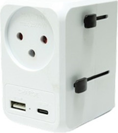 Semicom מתאם חשמל אוניברסלי 2500W‏ כולל USB-C ו-USB-A ‏Semicom סמיקום SW-TADP1UC