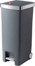 CAMPTOWN פח דוושה 45L ליטר + 2 גלגלים לה קיטשן La kitchenette TG-5270- צבע שחור