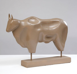B-DECOR פסל שור עשוי עץ 45X32 בצבע מוקה