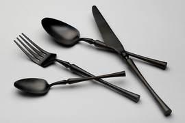 B-DECOR סט סכו"ם 24 חלקים נירוסטה שחור מט GUERLAIN 18/10INOX304