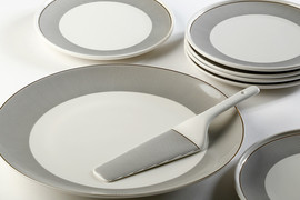 B-DECOR סט צלחות עוגה והגשה 8 חלקים פורצלן CONVERSE NEW BONE CHINA
