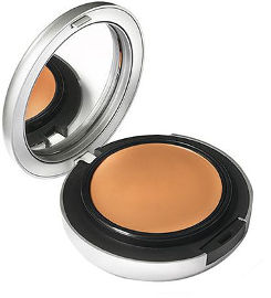 MAC STUDIO FIX TECH מייק אפ קרם לפודרה - C4.5