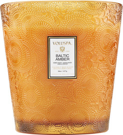 VOLUSPA נר גדול 3 פתיליות‏ 1070 גרם - Baltic Amber