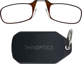 Thinoptics משקפי קריאה בצבע חום עם נרתיק מחזיק מפתחות שחור