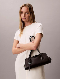 Calvin Klein תיק קלווין קליין Multi Compartment Shoulder Bag נשים - קלווין קליין - Black
