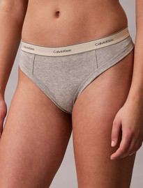 Calvin Klein תחתוני קלווין קליין Thong - Heritage Classic Cotton Stretch נשים - קלווין קליין - Grey