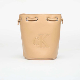 Calvin Klein תיק קלווין קליין Emblem Jacquard Bucket Bag נשים - קלווין קליין - Brown