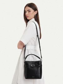 Calvin Klein תיק קלווין קליין Buckle Mini Bucket Crossbody נשים - קלווין קליין - Black